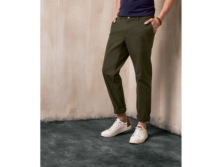 Aller en mode plein écran LIVERGY® Chino straight fit en un mélange de coton bio - Photo 15