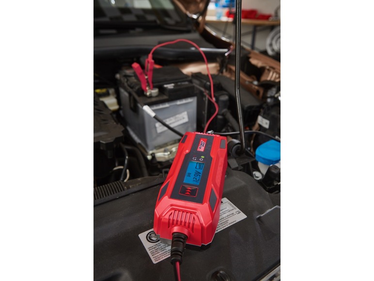 Aller en mode plein écran ULTIMATE SPEED® Chargeur de batterie pour véhicules motorisés »ULGD 5.0 A1« - Photo 4