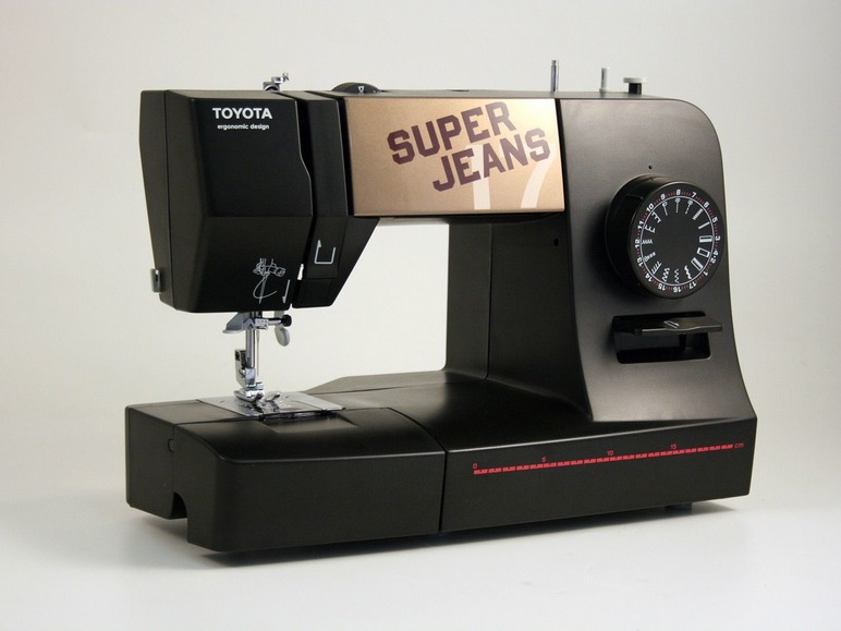 Aller en mode plein écran TOYOTA Machine à coudre Super Jeans 17 - Photo 5