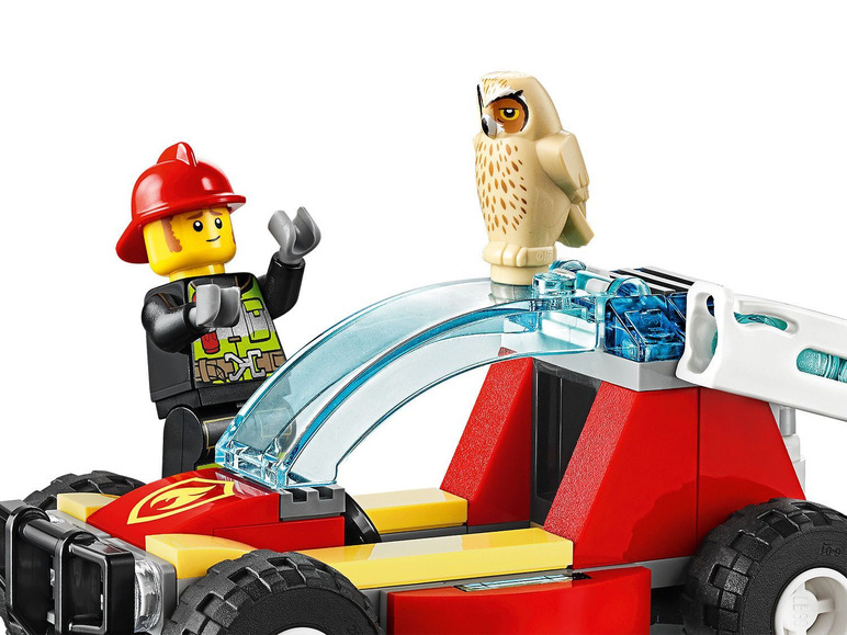Aller en mode plein écran LEGO® City Le feu de forêt (60247) - Photo 8