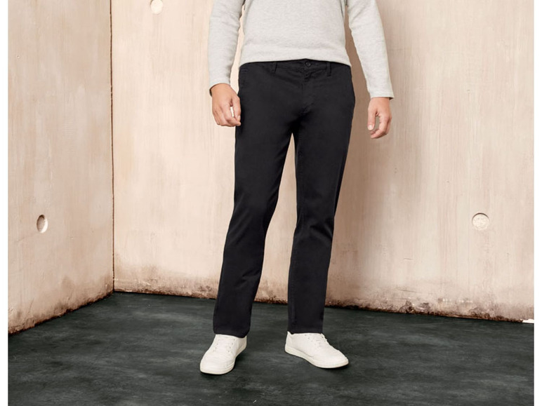 Ga naar volledige schermweergave: LIVERGY® Slim fit herenchino van een biokatoenmix - afbeelding 7