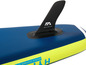Een opblaasbaar paddleboard met een zwarte vin van Aqua Marina.