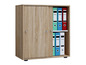 Een houten kast met schuifdeuren, gevuld met mapjes voor auto, familie en verzekeringen.