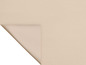 Toile beige avec un coin plié.