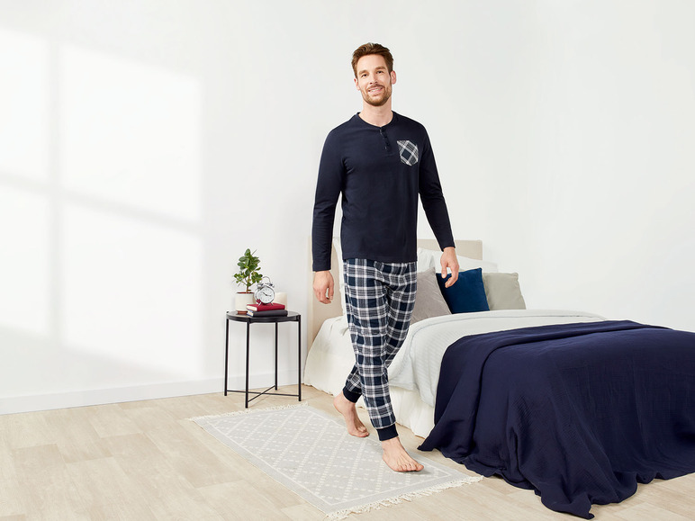 Ga naar volledige schermweergave: LIVERGY® Comfortabele pyjama met zachte flanellen broek - afbeelding 8