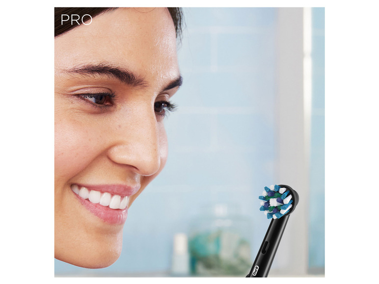 Ga naar volledige schermweergave: Oral-B Elektrische tandenborstel PRO1 750 - afbeelding 7