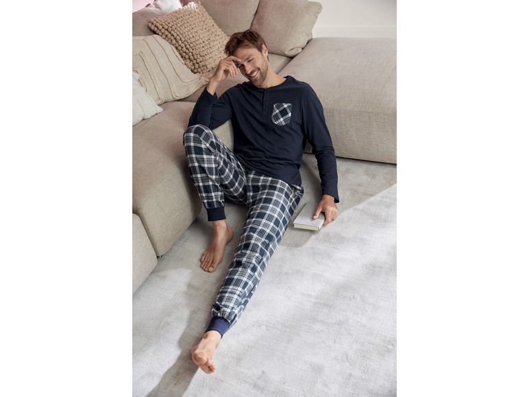 Ga naar volledige schermweergave: LIVERGY® Comfortabele pyjama met zachte flanellen broek - afbeelding 5