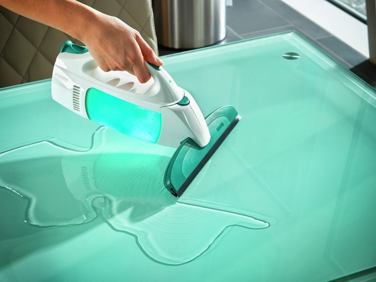Aller en mode plein écran LEIFHEIT Kit aspirateur à vitres Dry&Clean avec manche et mouilleur - Photo 8
