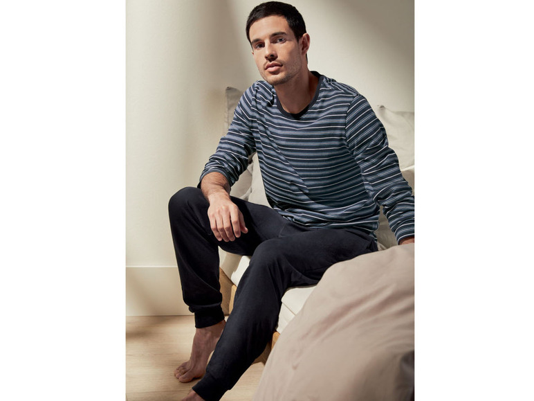 Ga naar volledige schermweergave: LIVERGY® Zachte, katoenen pyjama - afbeelding 33