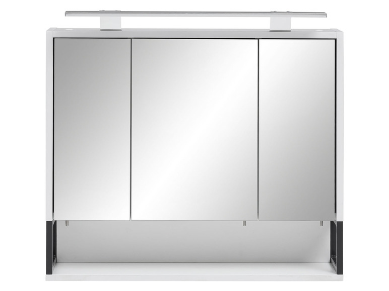 Armoire de salle de bain avec trois portes miroir et éclairage.