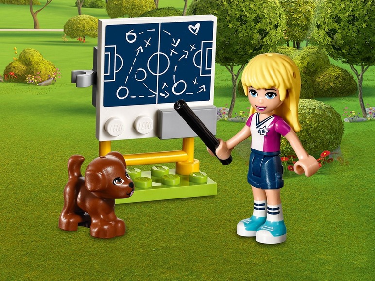 Ga naar volledige schermweergave: LEGO® Friends Stephanie's voetbaltraining (41330) - afbeelding 8