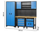 Werkbank met kast, legplanken en gereedschapswand.