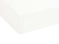 Witte hoeslaken voor een matras.