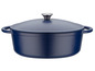 Een blauwe gietijzeren braadpan met deksel.