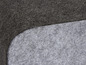 Zwart en grijs filtermateriaal voor luchtreiniging.