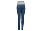 Donkerblauwe zwangerschapsjeans.