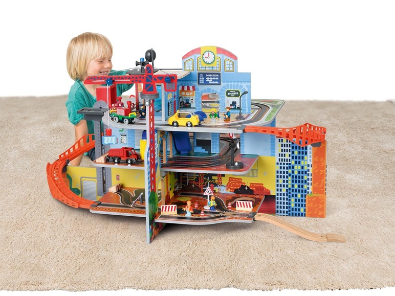 Ga naar volledige schermweergave: Playtive JUNIOR Houten treinstationset XXL - afbeelding 24