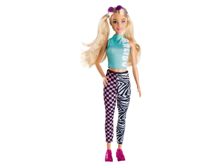 Ga naar volledige schermweergave: Barbie of Ken Fashionista - afbeelding 2