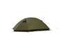 Een groene tent voor kamperen.