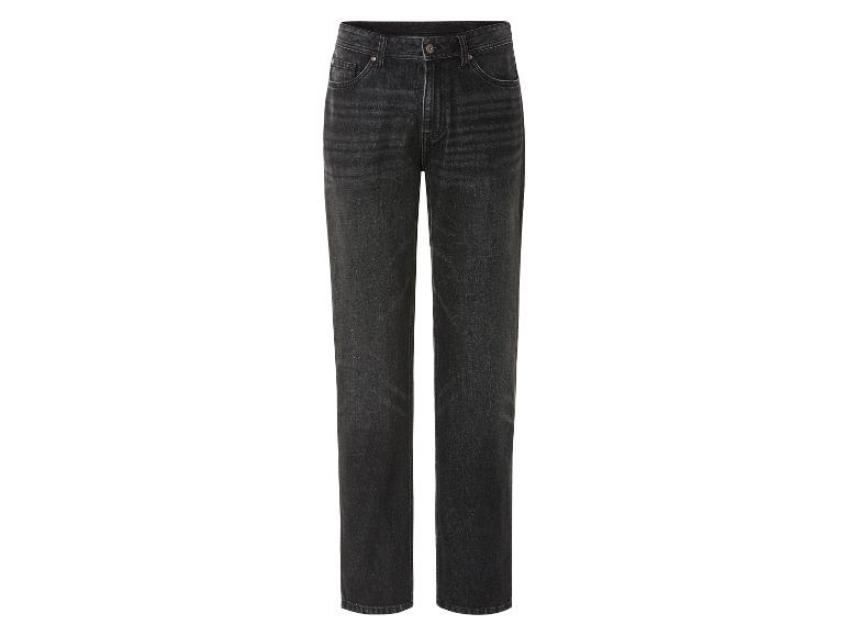 Un jean noir pour femme.