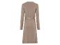 Beige gebreide jurk met ceintuur.
