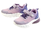 Lichte paarse kindersneakers.