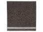 Serviette de bain marron foncé avec deux rayures blanches horizontales