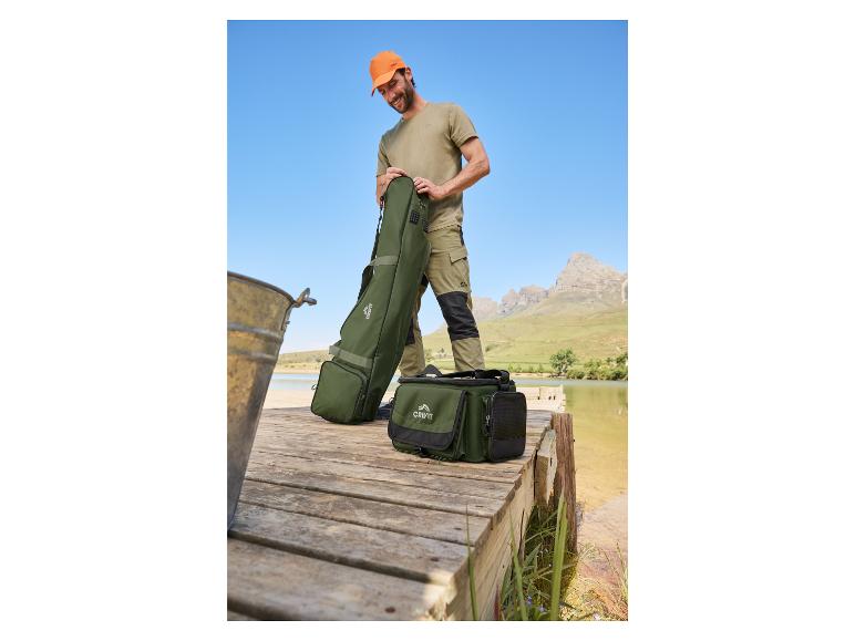Sac de pêche Crivit : grand sac et boîte à pêche sur un quai.