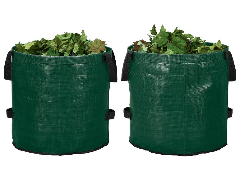 Deux sacs de jardin verts remplis de feuilles