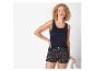 Haut noir et shorts imprimés citron pour femmes.