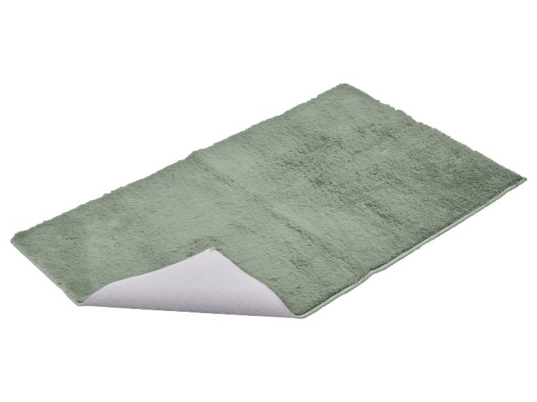 Tapis de bain vert moelleux avec dessous antidérapant