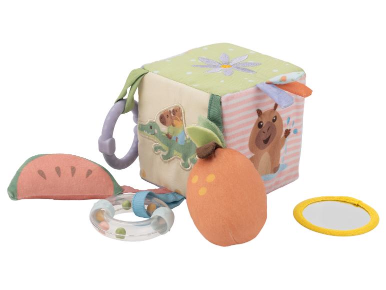 Cube d'activités en tissu avec hochet, anneau de dentition et accessoires fruits.