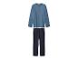 Tweedelige herenpyjama met een blauw shirt en donkerblauwe broek.