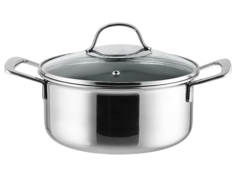 Roestvrijstalen pan met glazen deksel en metalen handvat.