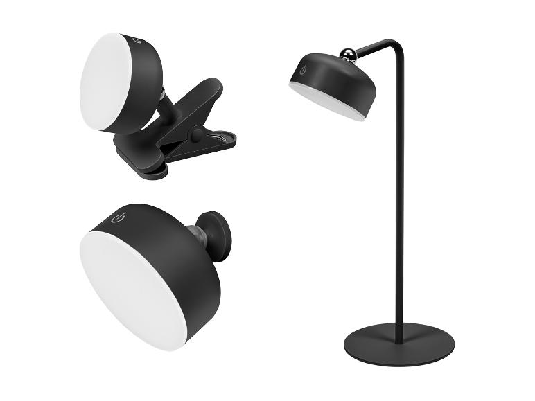 Zwarte bureau- en klemlampen met aan/uit-knop.
