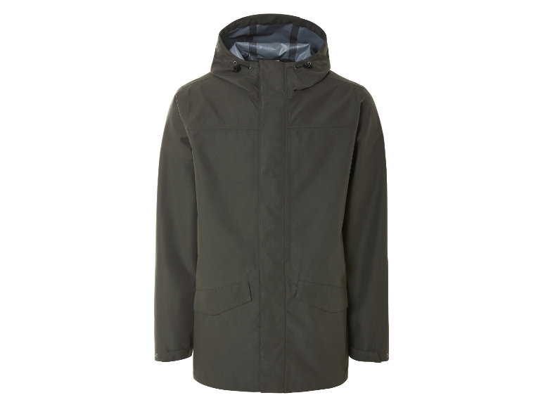 Une veste imperméable vert foncé à capuche.