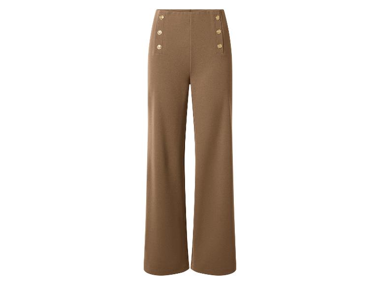 Pantalon large marron taille haute avec boutons dorés.