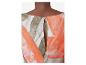 Open rugjurk met abstract dessin in koraal en olijfgroene tinten.