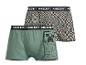 Boxers à carreaux et un vert avec un motif de personnage de jeu vidéo.