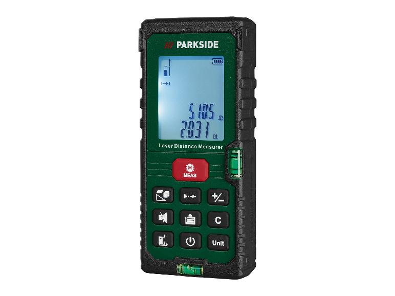 Een groene Parkside laser-afstandmeter met een display dat 5.105 m en 20.31 m toont.