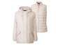 Une parka et un gilet beige