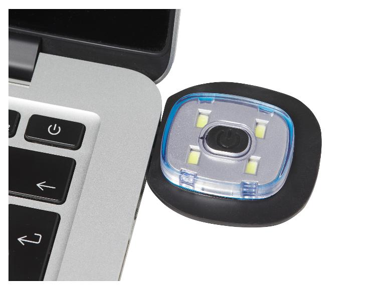 USB LED-lamp aangesloten op een laptop.