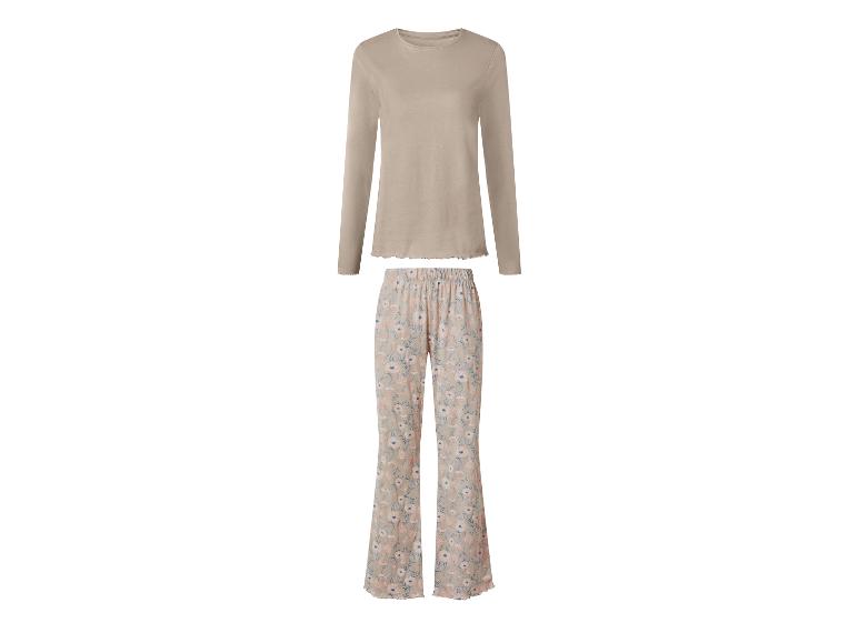 Pyjama beige avec haut à manches longues et pantalon fleuri