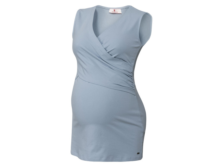Une robe de grossesse bleu clair de Esprit avec un col en V.