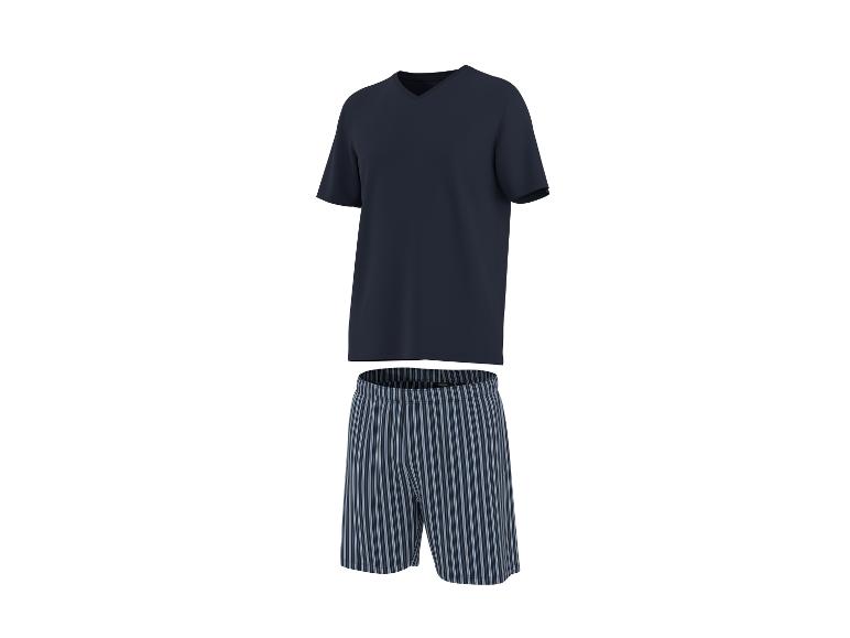 Pyjama homme avec t-shirt bleu marine à manches courtes et short rayé.