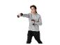 Man in een grijze hoodie en zwarte broek die oefent met dumbbells.