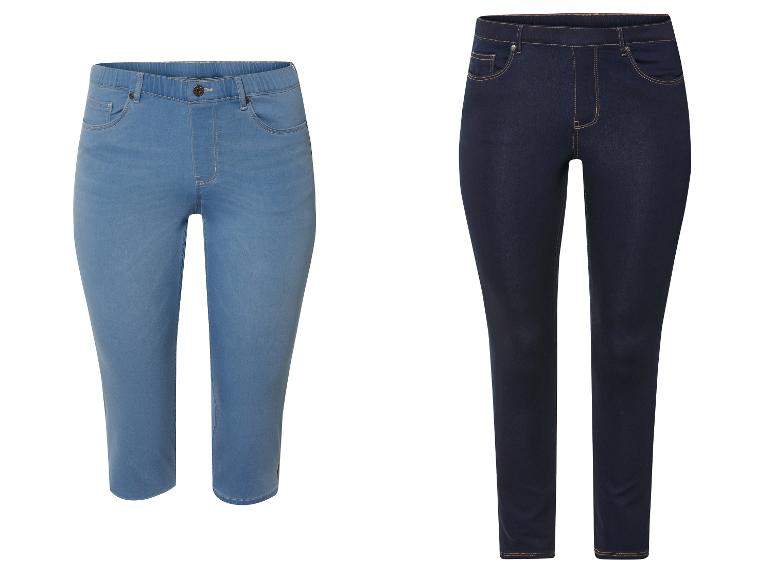 Twee paar jeggings: een lichtblauwe en een donkerblauwe.