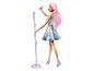 Zangeres Barbiepop met roze haar, microfoon en standaard.