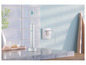 Een Philips Sonicare elektrische tandenborstel op een oplaadstation