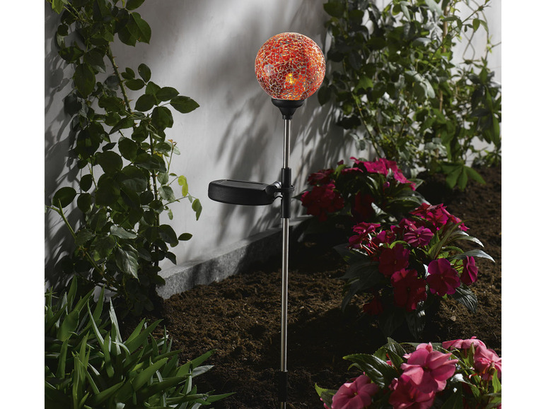Aller en mode plein écran LIVARNO home Lampe solaire à LED, Ø 9 cm, hauteur 72 cm - Photo 13